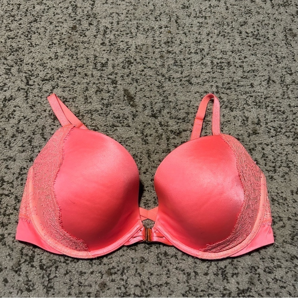 Victoria’s Secret Hot Pink Floral Lace Very Sexy Push-Up Bra Size 36D